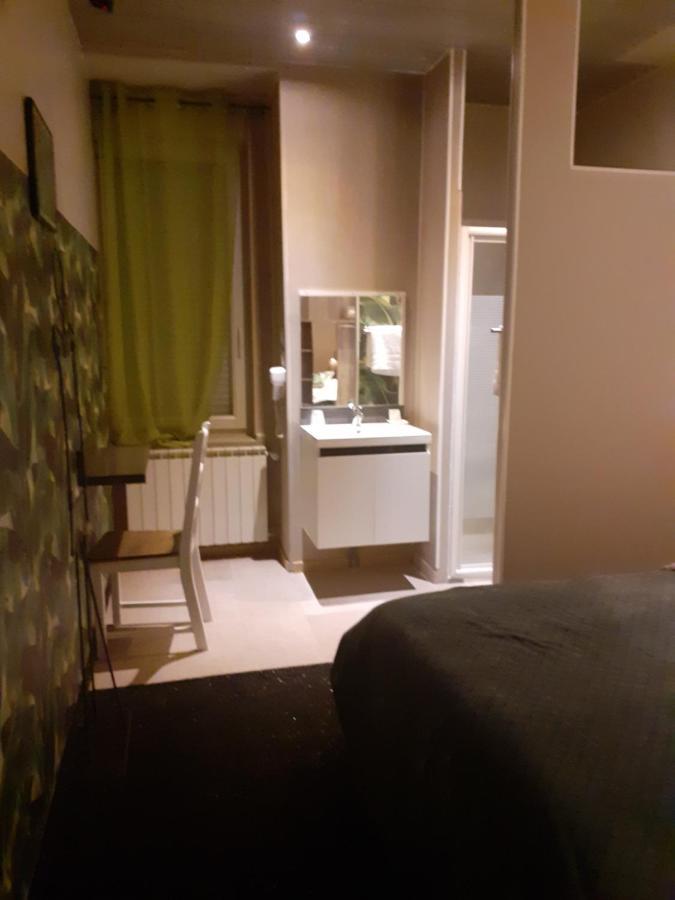 סאל Hotel Le Kamelia מראה חיצוני תמונה
