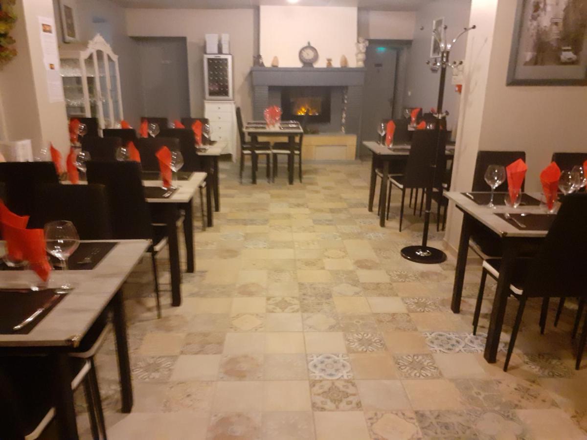 סאל Hotel Le Kamelia מראה חיצוני תמונה