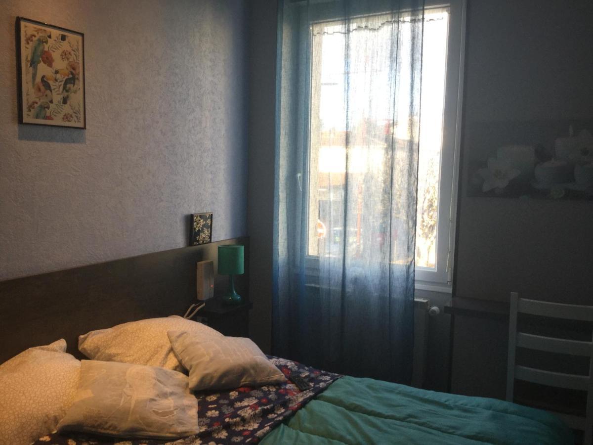 סאל Hotel Le Kamelia מראה חיצוני תמונה
