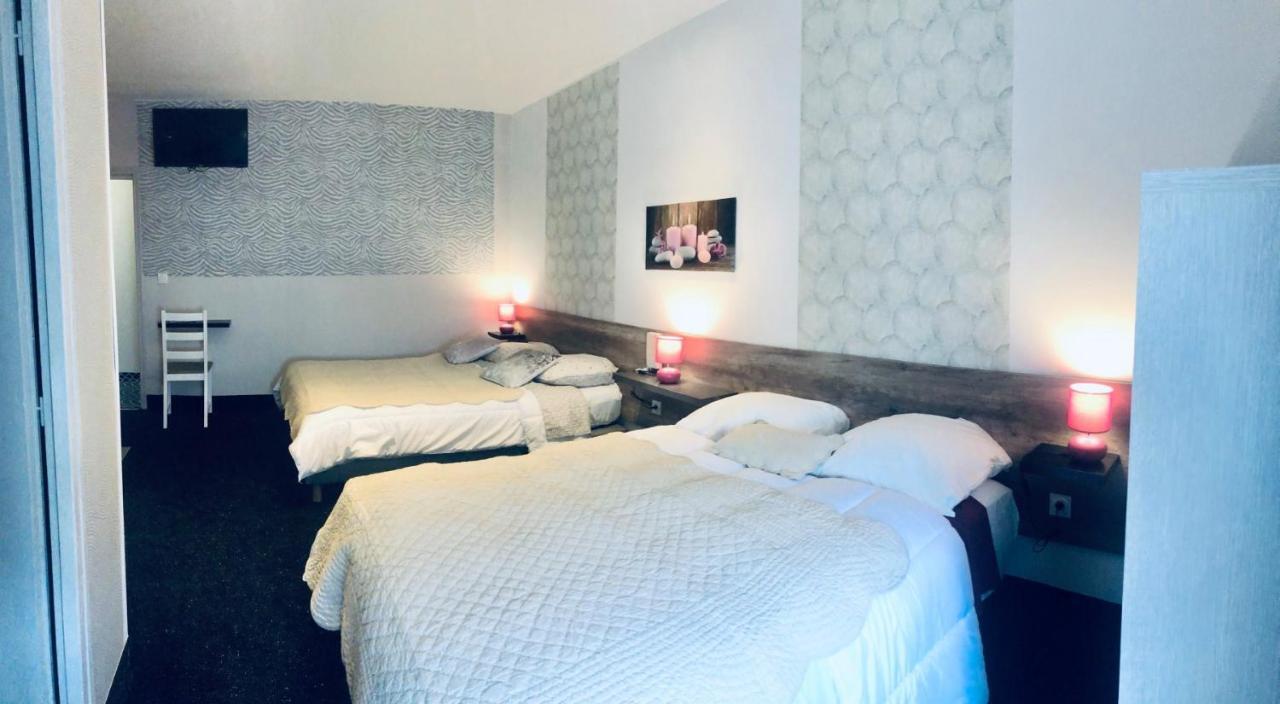סאל Hotel Le Kamelia מראה חיצוני תמונה